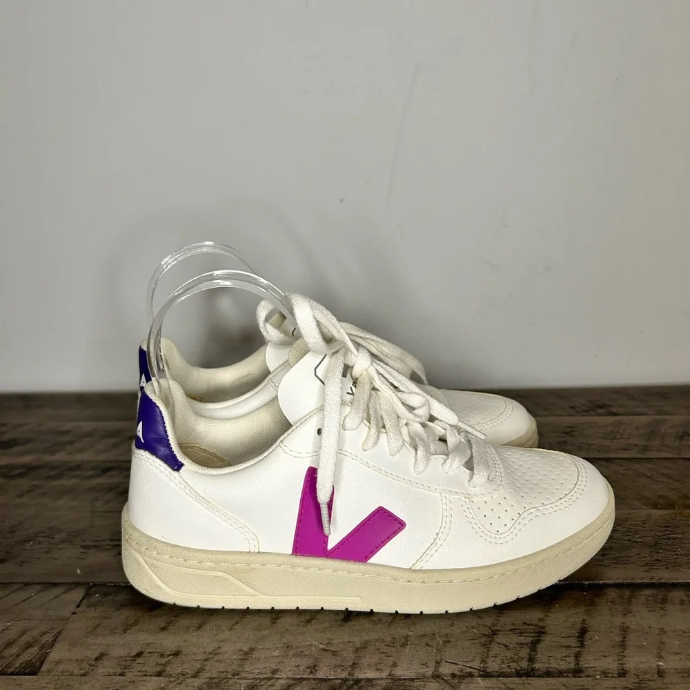 Veja V-10 Leather Sneakers